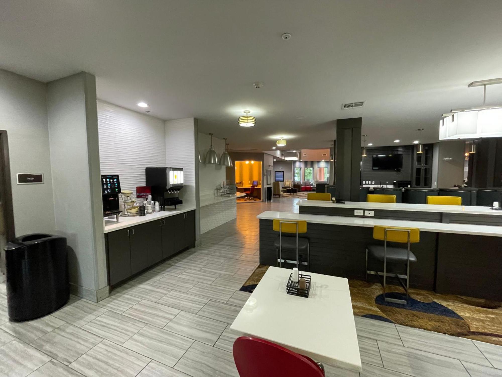 Del-Mar Airport Inn & Suites Σρίβπορτ Εξωτερικό φωτογραφία
